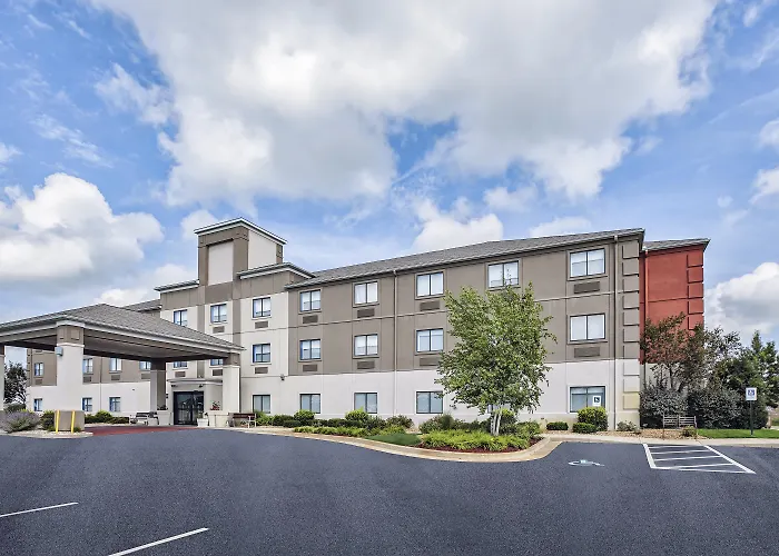 Holiday Inn Express Hotel Howe / Sturgis By Ihg