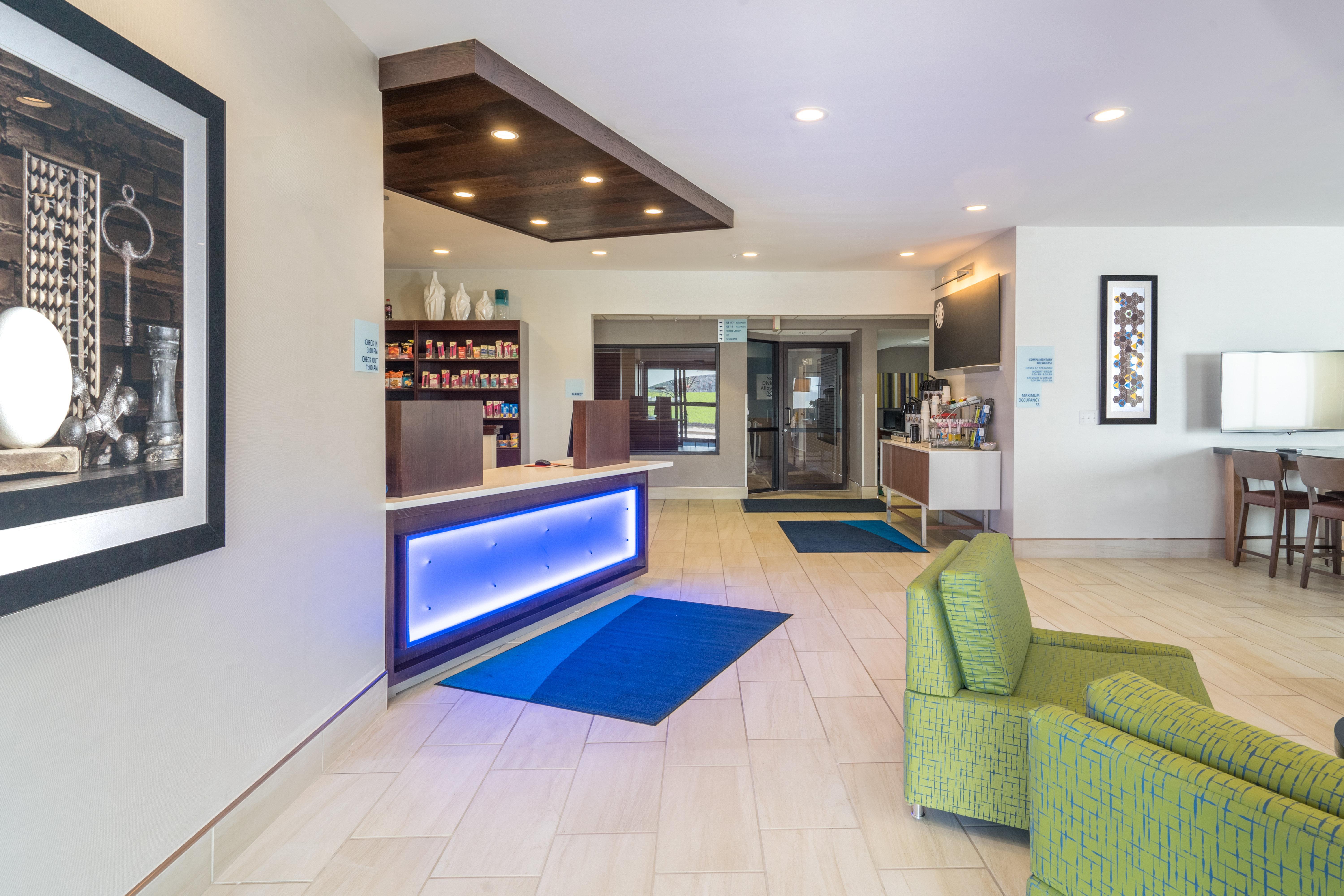 Hotel Express / Sturgis By Ihg