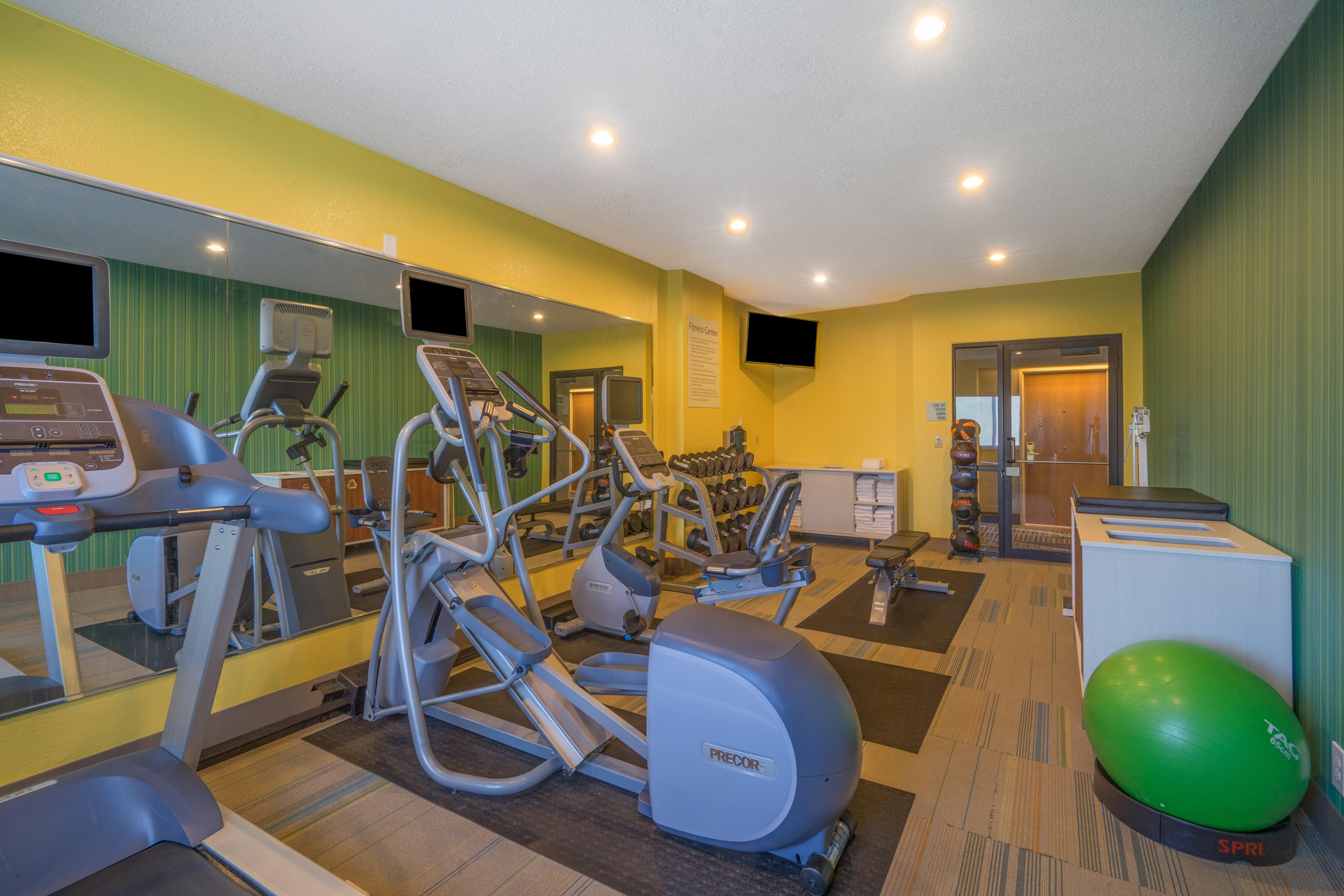 Express / Sturgis By Ihg Hotel