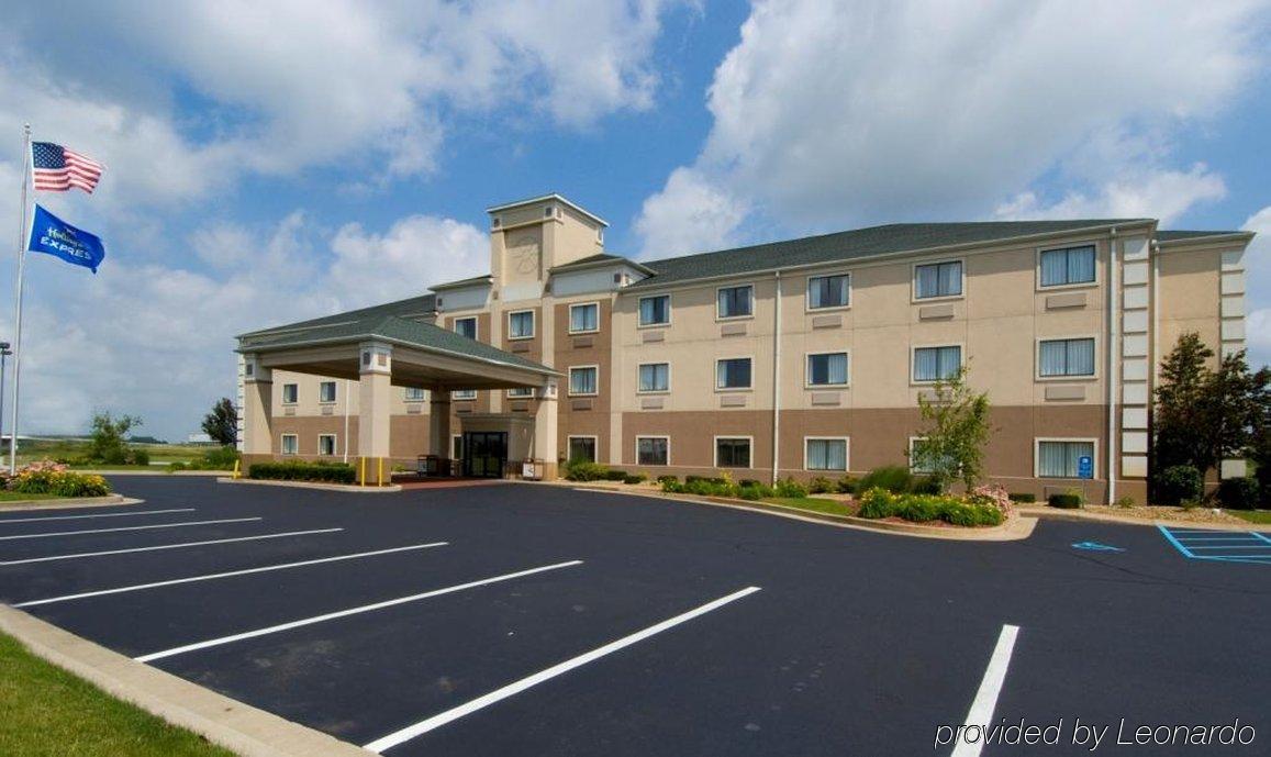 Express / Sturgis By Ihg Hotel 2*