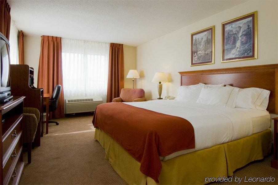 Express / Sturgis By Ihg 2* Howe